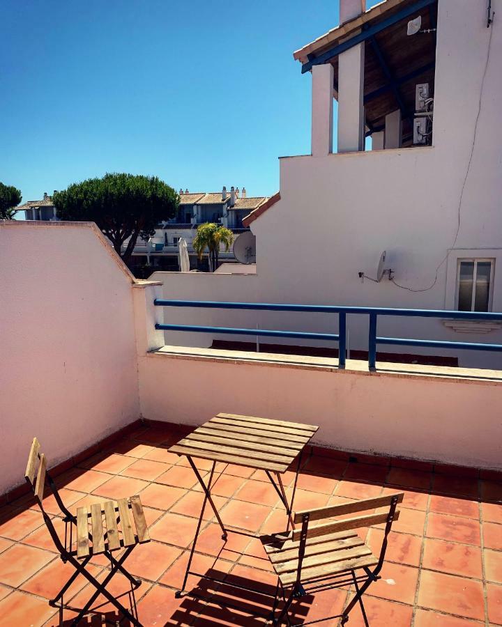Fantastic 3-Bedroom Holiday Home Including Tennis And Pool Near Golf Course El Portil Buitenkant foto