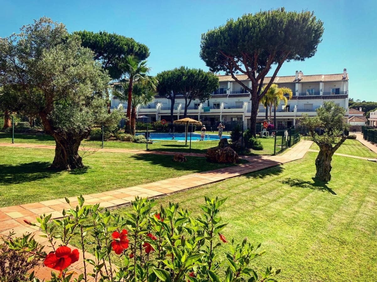 Fantastic 3-Bedroom Holiday Home Including Tennis And Pool Near Golf Course El Portil Buitenkant foto